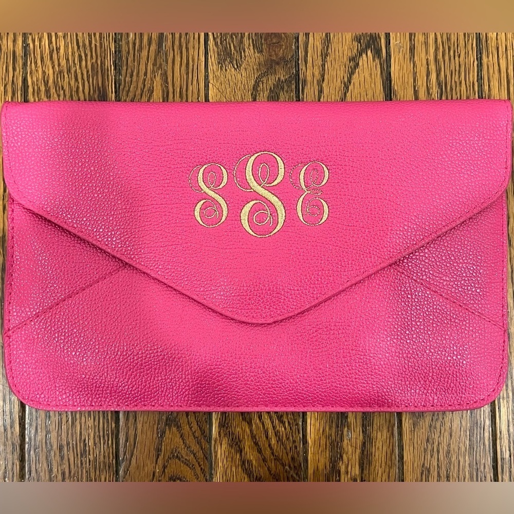 Pink‎ Monogrammed sSe Clutch